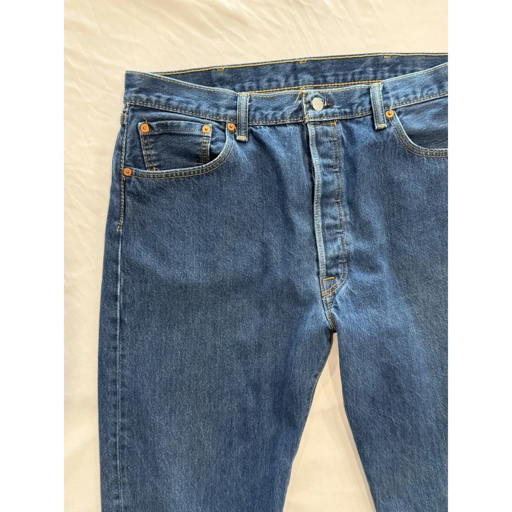 Vintage 90's Made USA Classic Levis 501 Button Fly Blue Jeans 34 X 29 Pants Y2K
